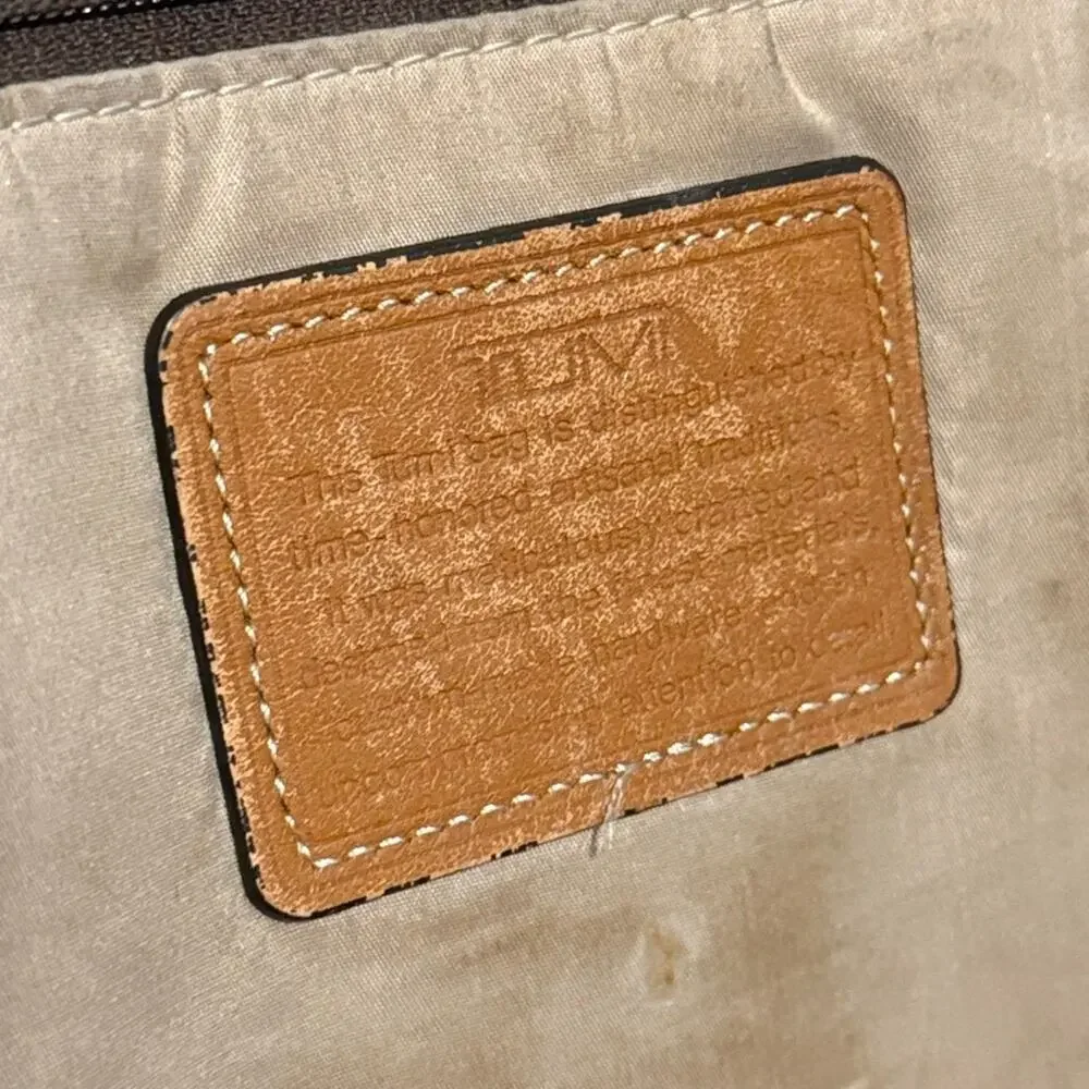 Tumi vintage brown leather minimalist crossbody messenger laptop briefcase bag